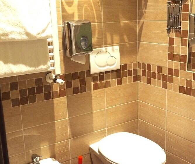 Quarto standard, Ester