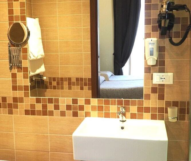 Quarto standard, Ester