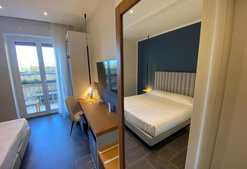 اتاق استاندارد با بالکن, Garden