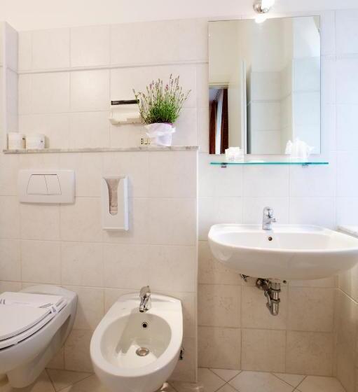 اتاق لوکس, Garden