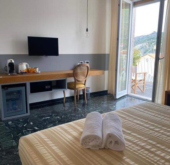 اتاق سوپریور, Garden