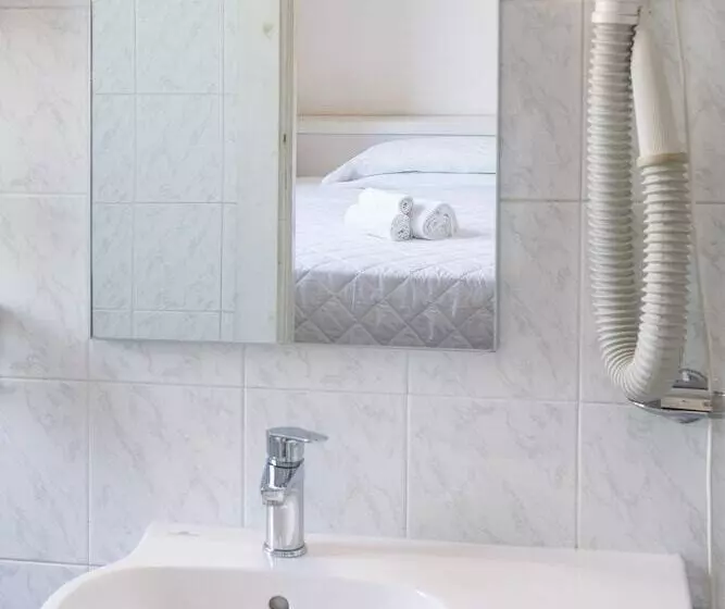スタンダードシングルルーム, La Bussola