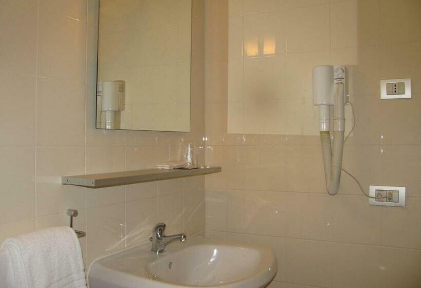 Номер Стандарт, Lieta Sosta