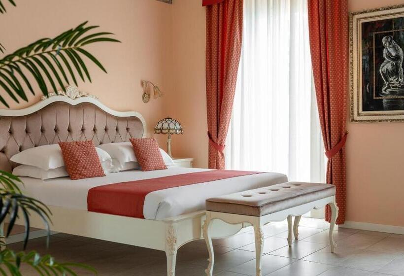 Полулюкс Вид на Озеро, Mayer & Splendid   Wellness E Spa