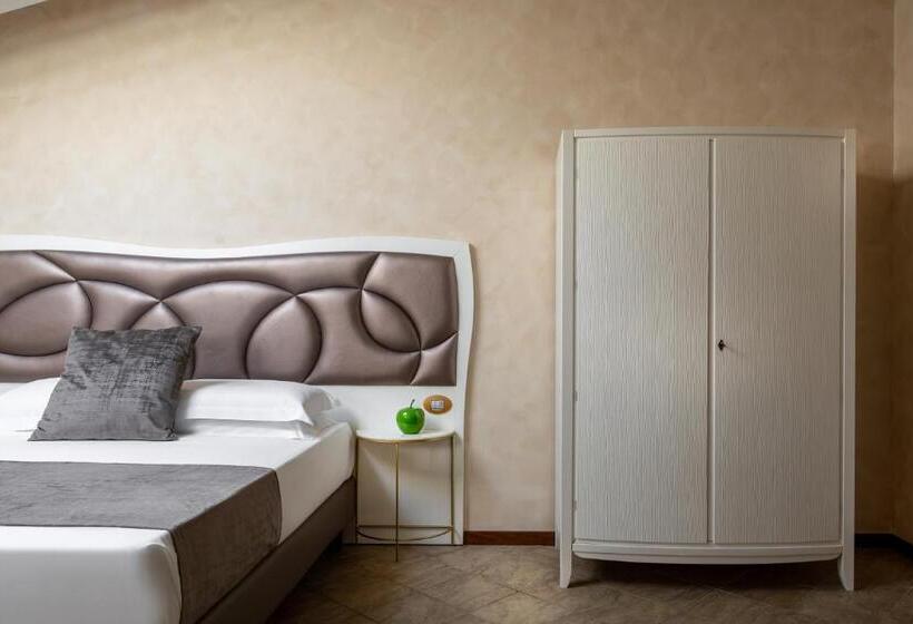 Пентхаус, Mayer & Splendid   Wellness E Spa