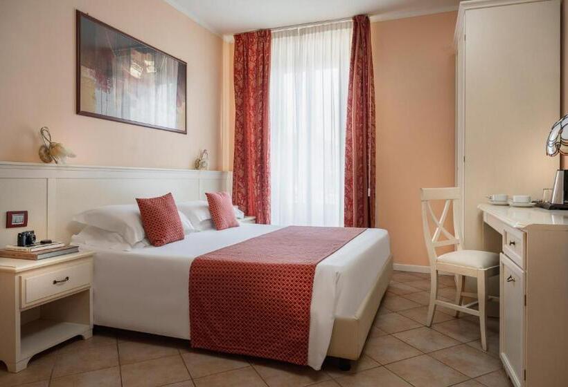 Номер Стандарт Вид на Город, Mayer & Splendid   Wellness E Spa