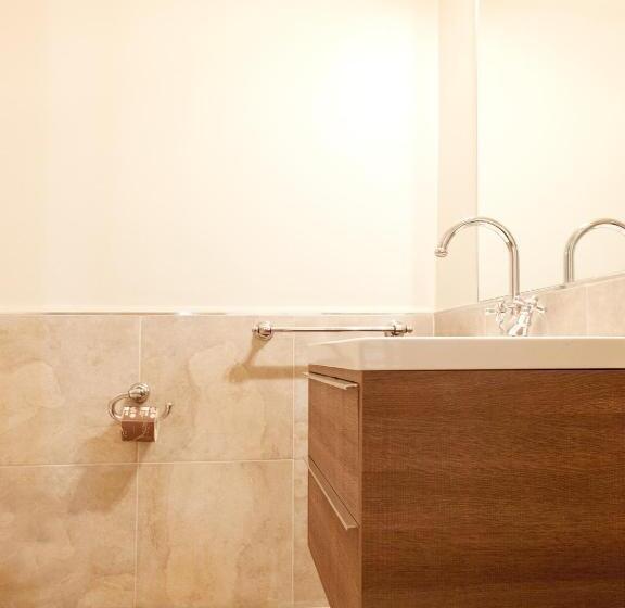 Quarto Estandar, Mignon