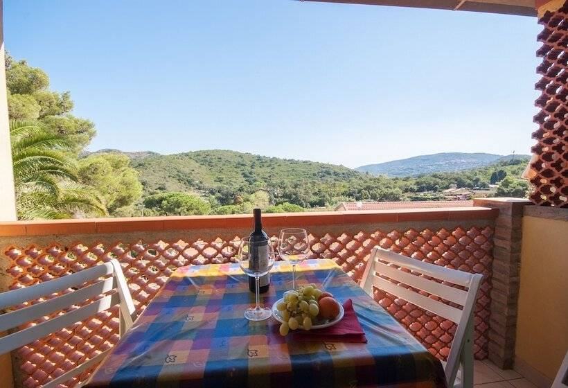 Escritório Estándar, Residence La Valdana