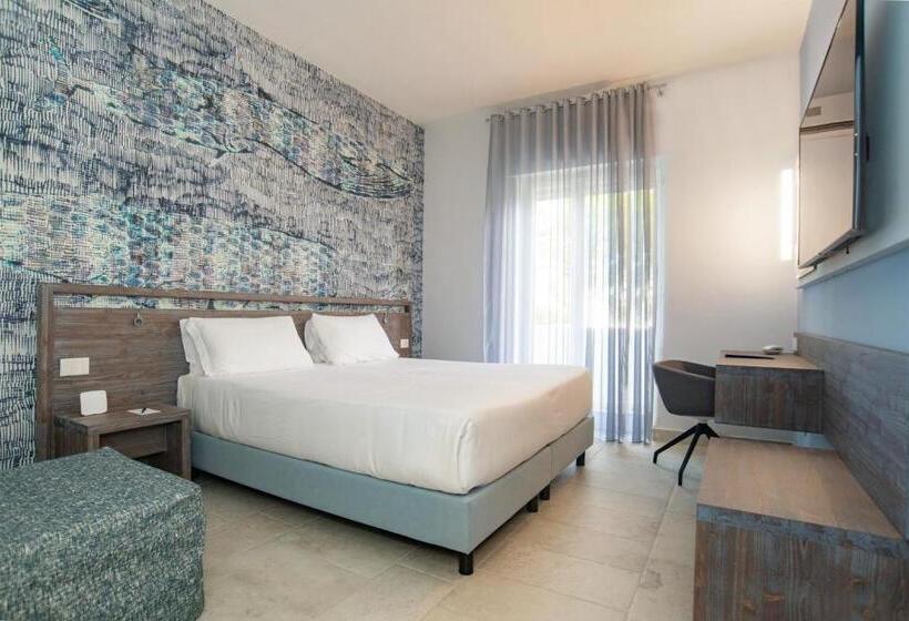 اتاق لوکس, Riva Del Sole