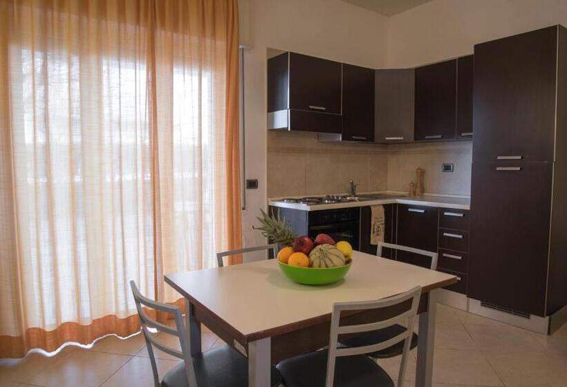 آپارتمان 2 خوابه, Riva Del Sole