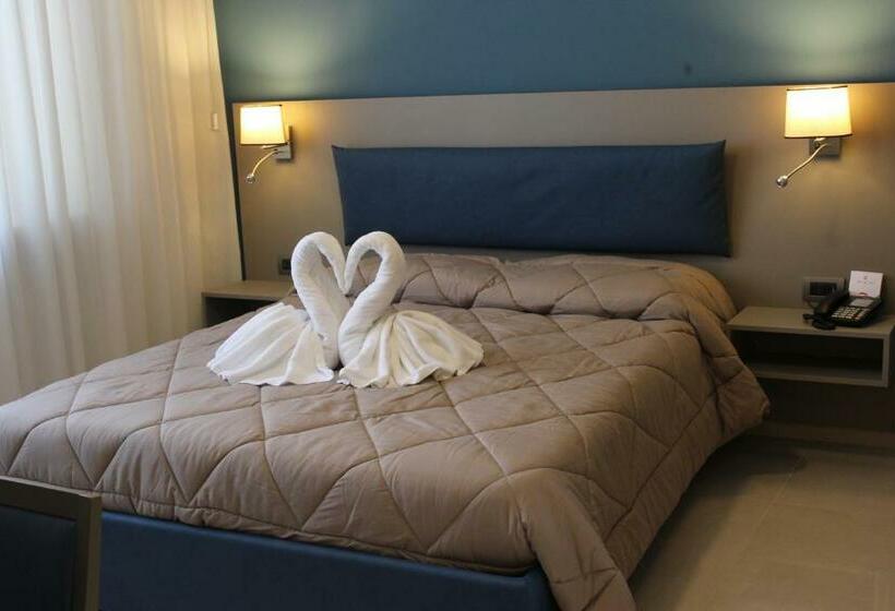 Номер Стандарт, San Pietro