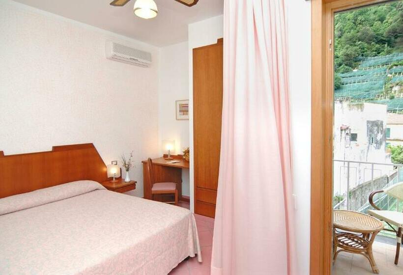 Номер Superior, San Pietro