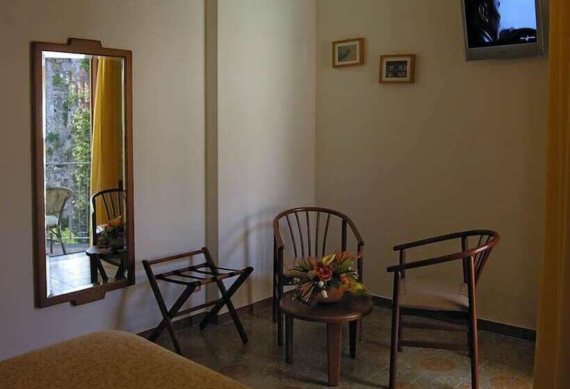 Номер Superior, San Pietro