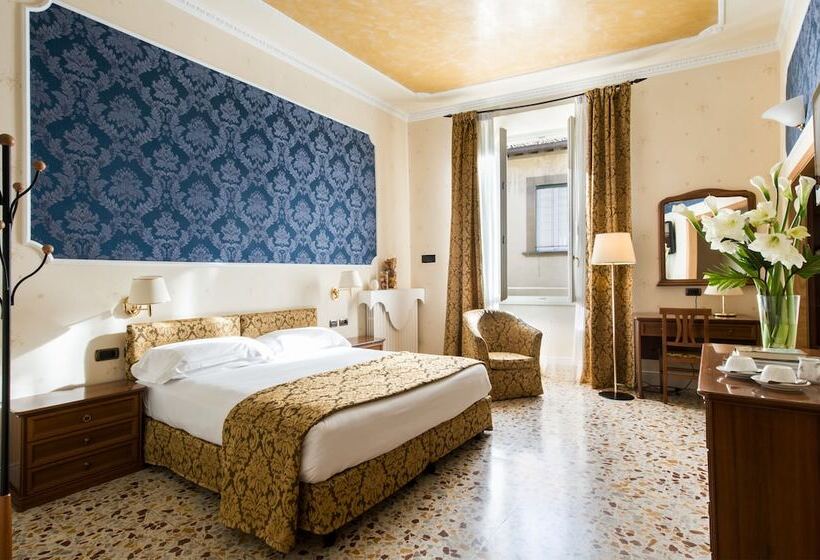 اتاق راحتی, Silla