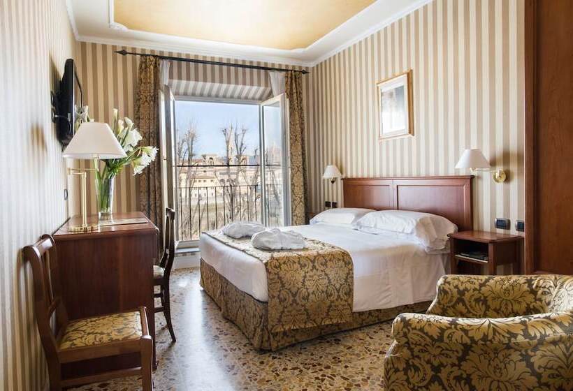 اتاق راحتی سه تخته, Silla