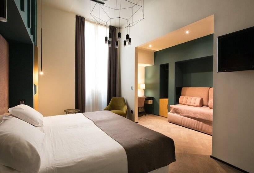 اتاق پریمیوم سه تخته, Silla