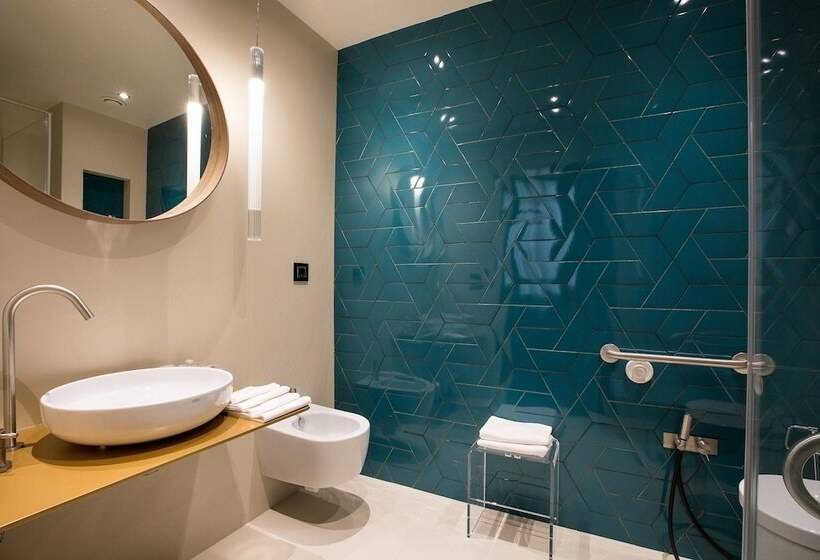 اتاق پریمیوم چهارنفره, Silla