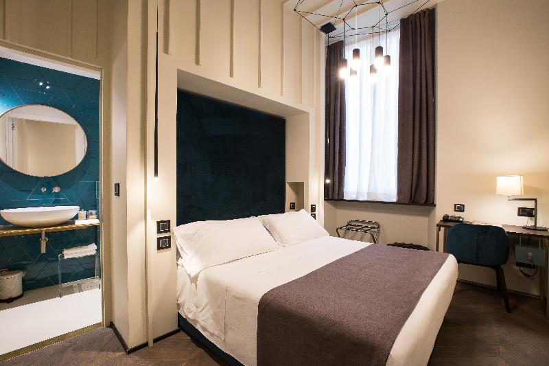 اتاق پریمیوم یک تخته, Silla