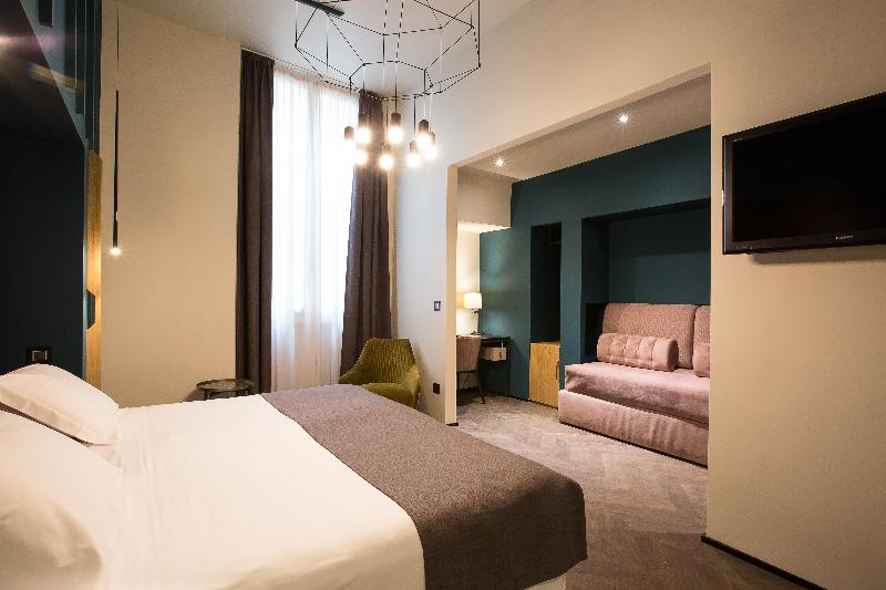 اتاق پریمیوم چهارنفره, Silla