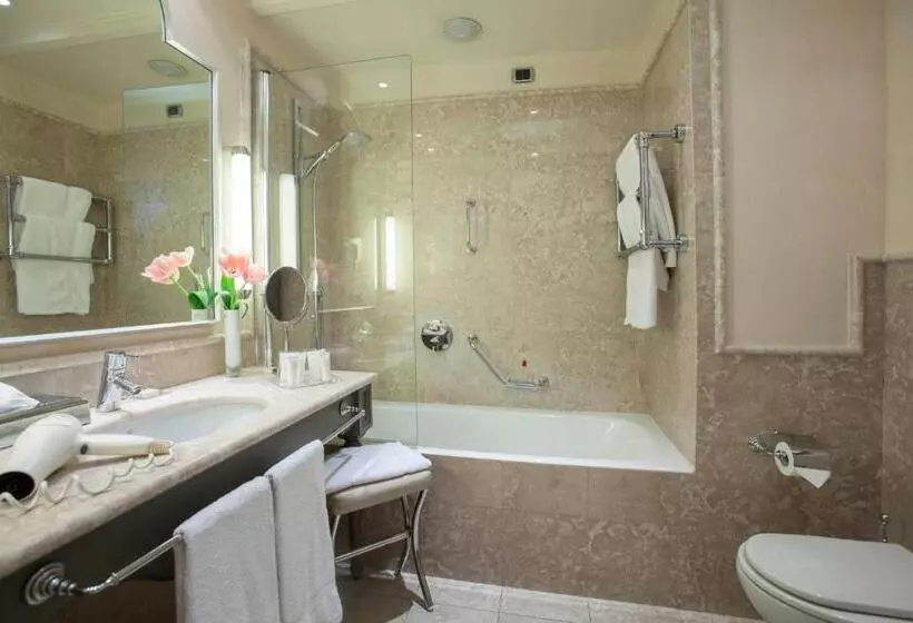 اتاق سوپریور, Starhotels Tuscany