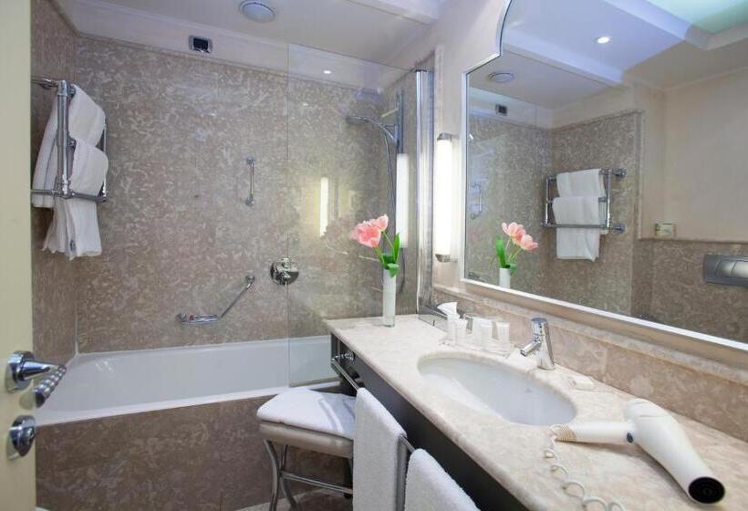 اتاق لوکس, Starhotels Tuscany