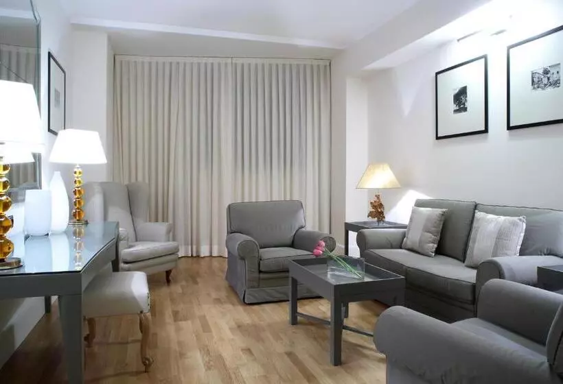 سوییت, Starhotels Tuscany