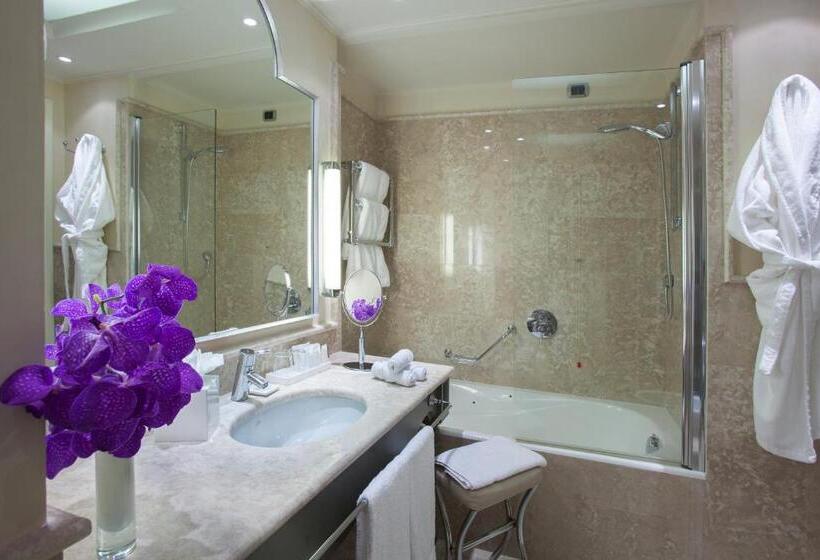 سوییت جونیور, Starhotels Tuscany