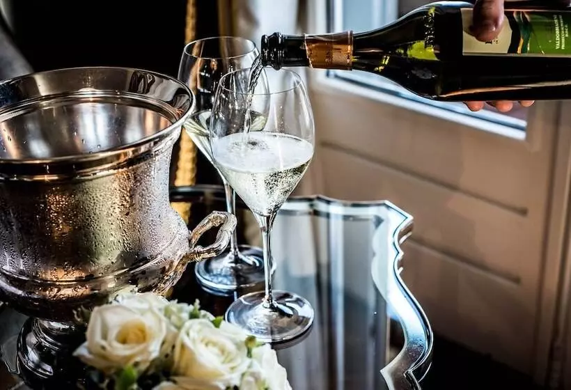 سوئیت پرزیدنت, The St. Regis Florence