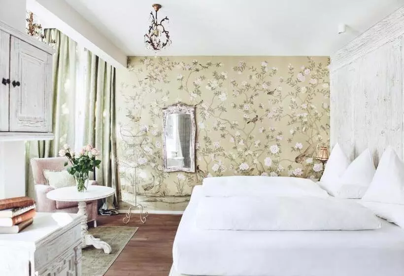 ジュニアスイート, Relais & Chateaux Hotel Castel Fragsburg