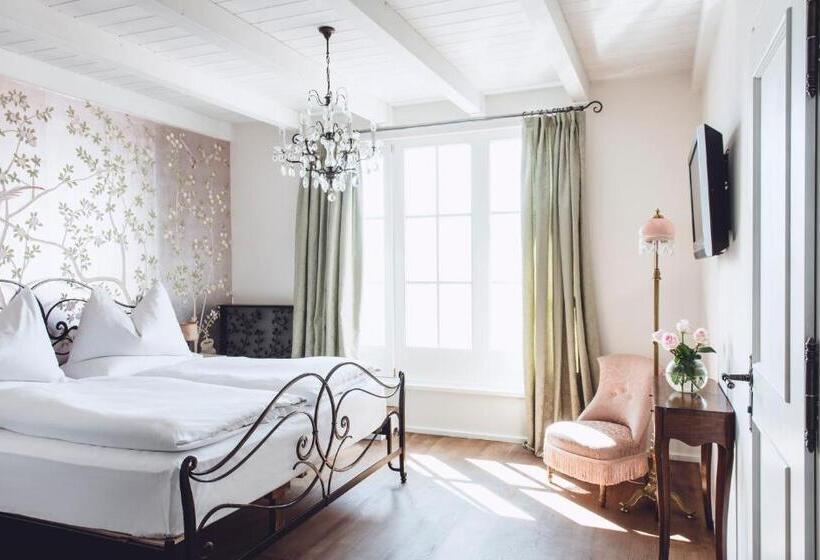 디럭스 룸, Relais & Chateaux Hotel Castel Fragsburg