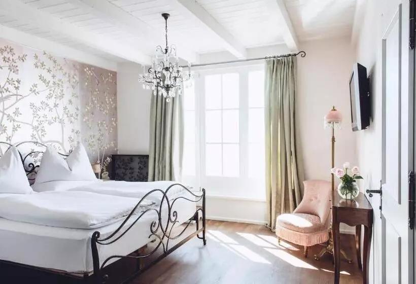 デラックスルーム, Relais & Chateaux Hotel Castel Fragsburg