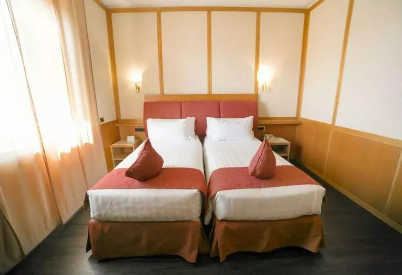 コンフォートルーム, Hilton Garden Inn Rome Colosseum