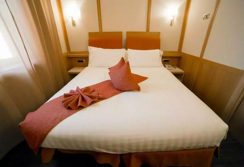 ファミリールーム, Hilton Garden Inn Rome Colosseum