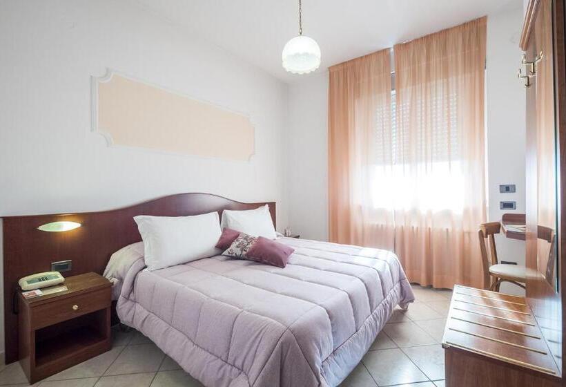 Chambre Standard, Grifone