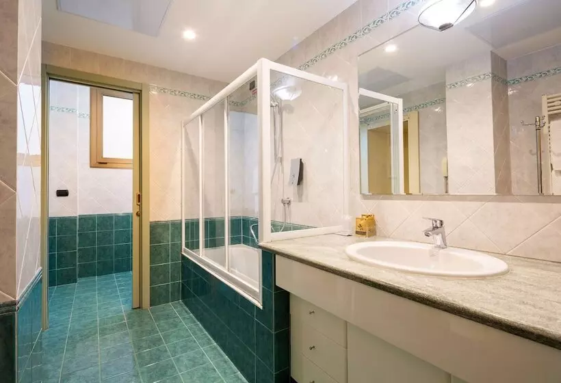 اتاق خانوادگی, Best Western Air Hotel Linate