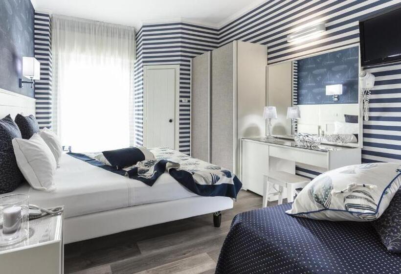 غرفة ديلوكس ثلاثية, Atlantic Riviera Mare