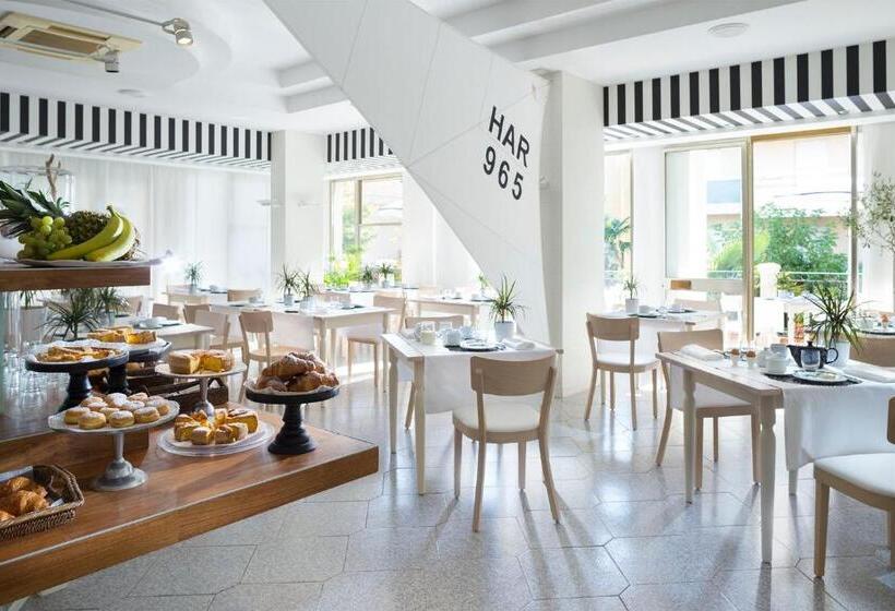 غرفة ديلوكس رباعية, Atlantic Riviera Mare