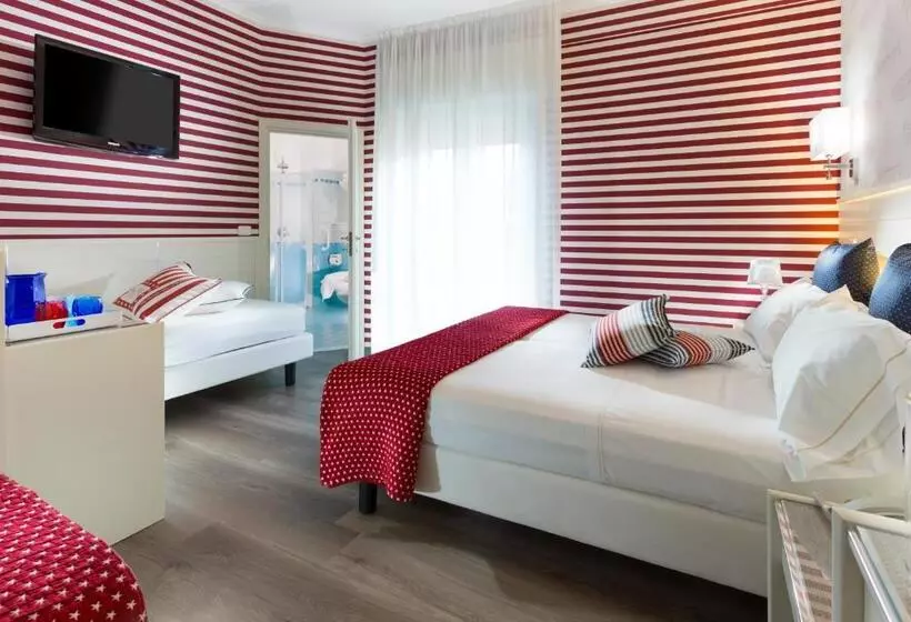 اتاق لوکس چهار تخته, Atlantic Riviera Mare