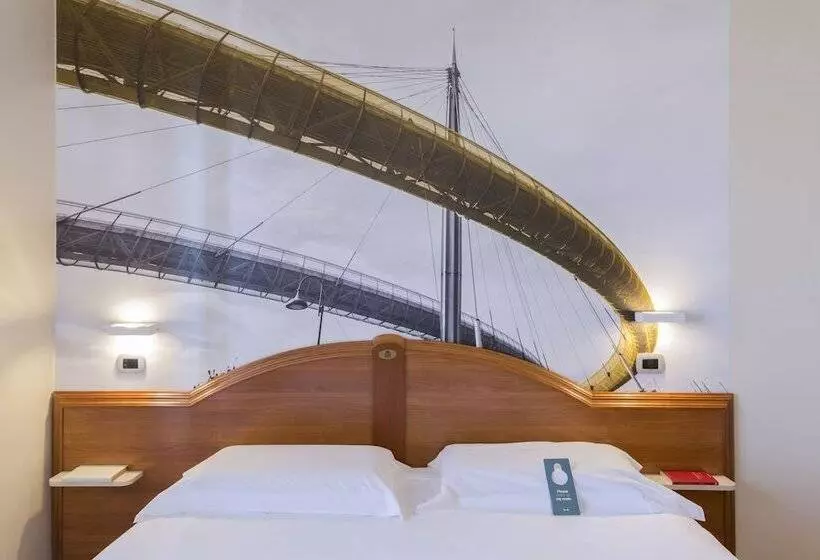 身障者適用スタンダードルーム, B&b Hotel Pescara