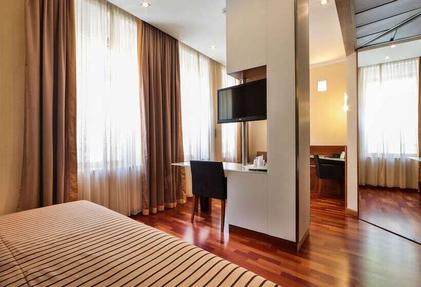 سوییت جونیور, Best Western Madison