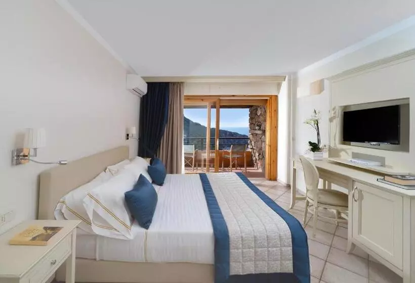 オーシャンビューデラックスルーム, Boutique Hotel Torre Di Cala Piccola