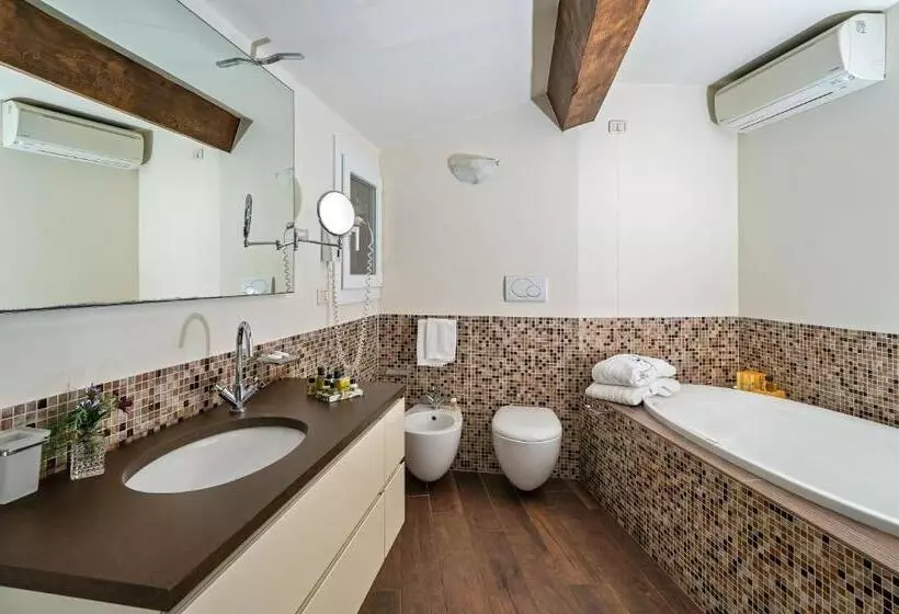 デラックススイート, Boutique Hotel Torre Di Cala Piccola
