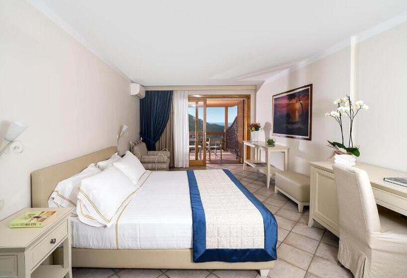غرفة سوبيريور, Boutique Hotel Torre Di Cala Piccola