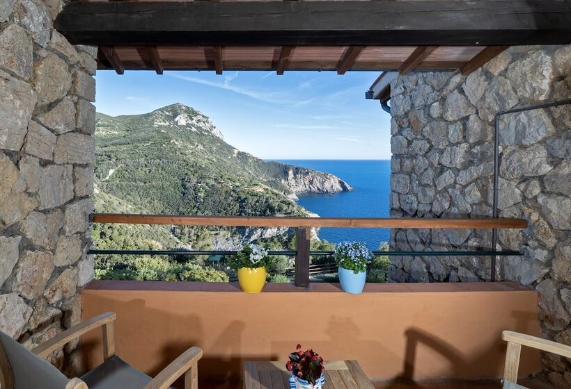 オーシャンビューデラックスルーム, Boutique Hotel Torre Di Cala Piccola