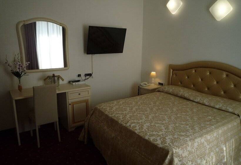 스탠다드 룸, Centrale