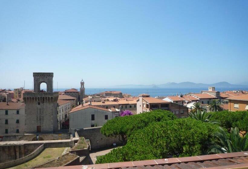 스탠다드 4인용 룸 바다전망, Centrale