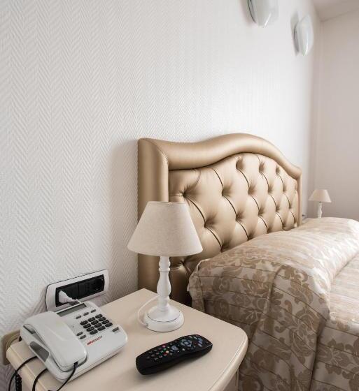 高级大房间, Centrale