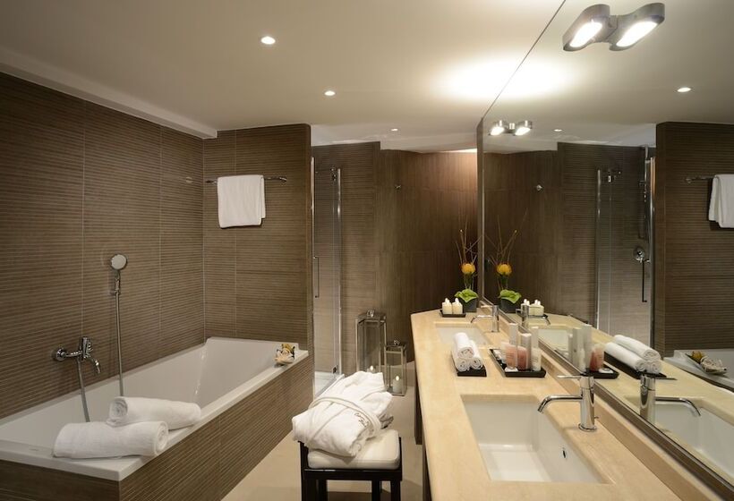 سوییت, Colonna Palace