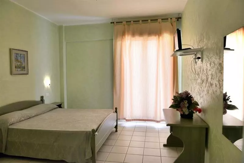 اتاق لوکس, Colonna Palace