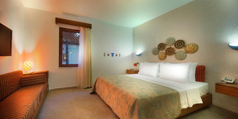 اتاق سوپریور با چشم‌انداز, Colonna Palace